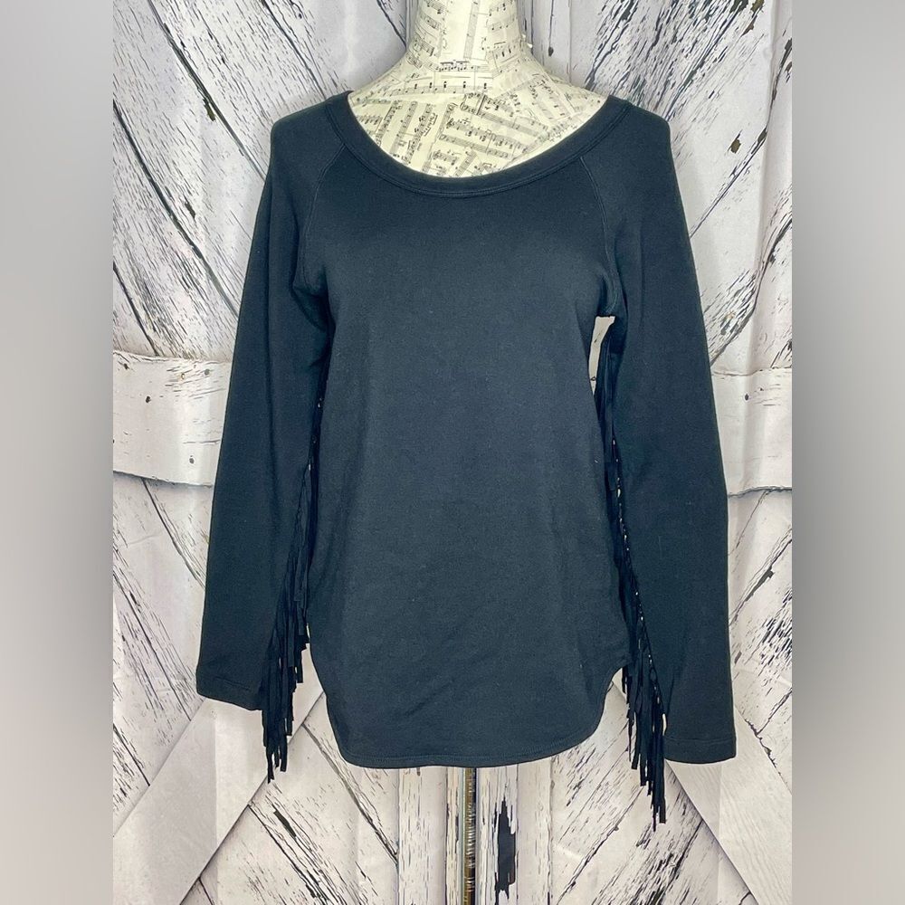 Red 23 Black Top Long Sleeves w/ Fringe S